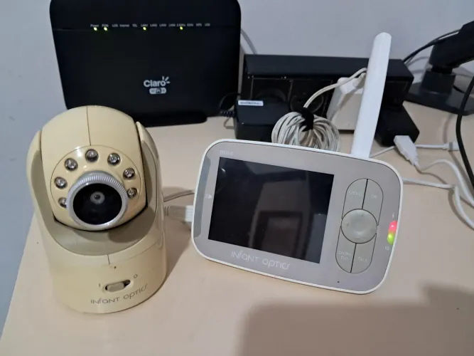 Babá eletrônica- DXR-8