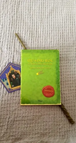 LIVRO: QUADRIBOL - ATRAVÉS DOS SÉCULOS