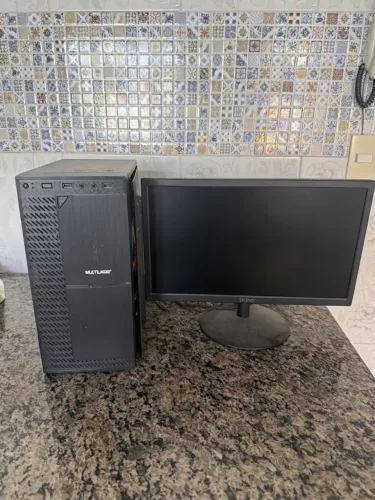 Computador Multilaser com Monitor PCTOP (Ideal para retirada de peças ou conserto)