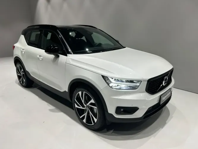 Volvo XC40 XC 40 T-5 Híbrido R-design 1.5 262cv FWD 2021