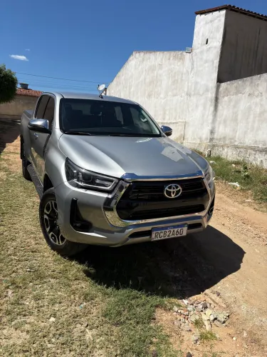 Toyota Hilux CD SRV 4X4 2.8 TDI Diesel Aut. 2021