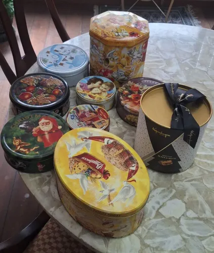 Conjunto de Latas Decorativas