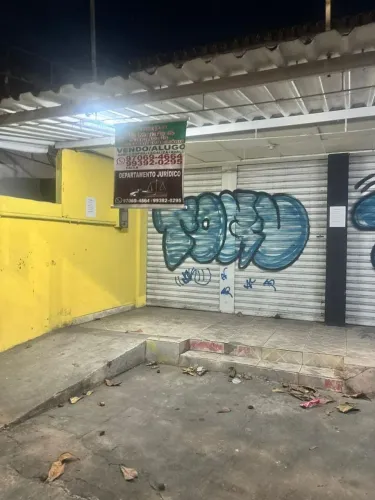 Alugou loja, na estrada da posse proximo ao west shopping