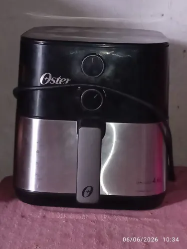 Airfryer oster 4,6L pra concerto/peças