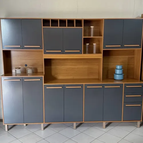 Armário de Cozinha /GRANDE /NOVO com FRETE GRÁTIS para BH e MONTAGEM