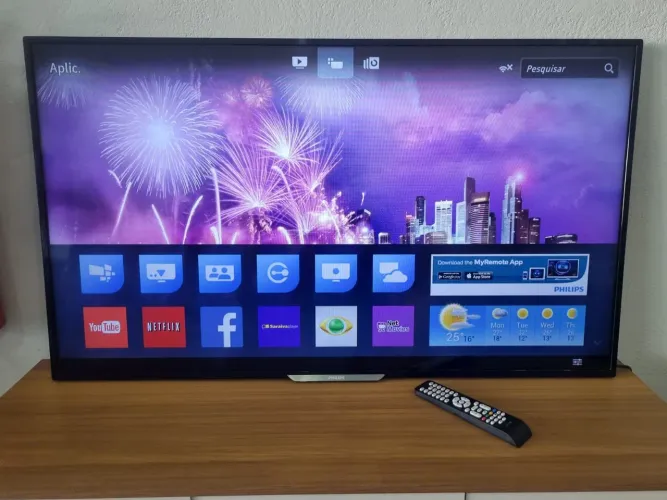 Smart TV Phillips 50 polegadas $1.299,00 A vista ou 12x 126,65 