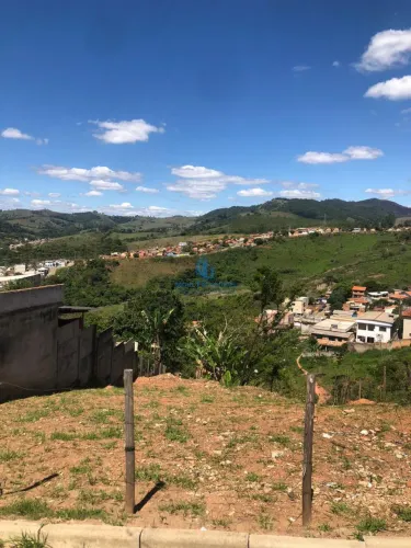 Terreno em São Lourenço - Venda imperdível! REF: T121