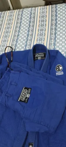 Vendo kimono Brazil combat usado