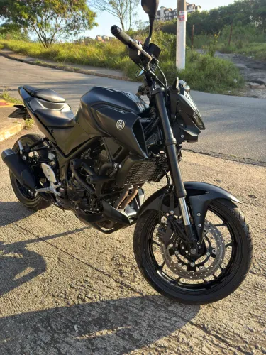 YAMAHA MT 03