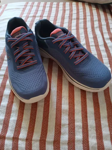 Tênis feminino skechers