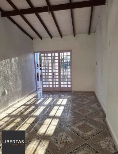 Espaço exclusivo para comércio no bairro Sarandi / Santo Agostinho, em avenida movimentada
