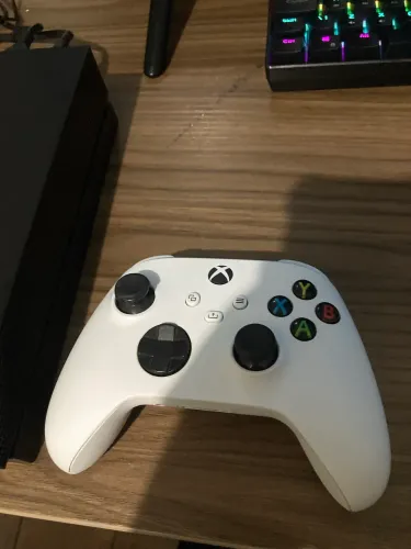 vendo xbox one X ou troco pc/not