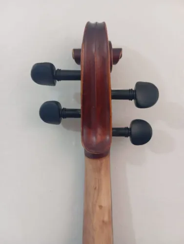 Violino Antigo modelo Stradivarius 