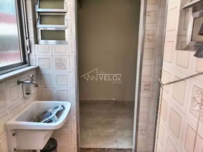 Apartamento : / Residencial / Gávea