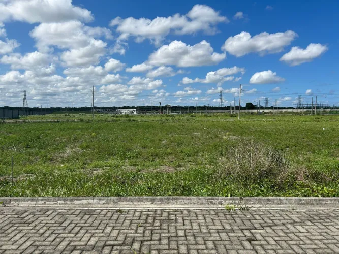 TERRENO NO COND. ECO PARK, MEDINDO 231M² - R$ 130.000,00