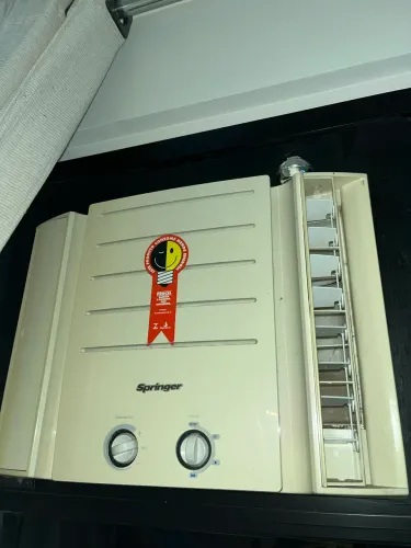 Ar Condicionado de Janela 220V