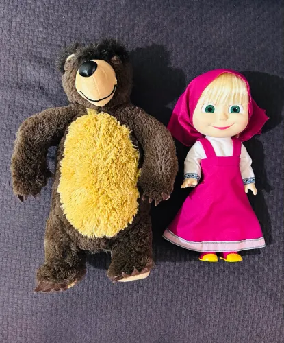     Masha e o Urso Original em Excelente Estado