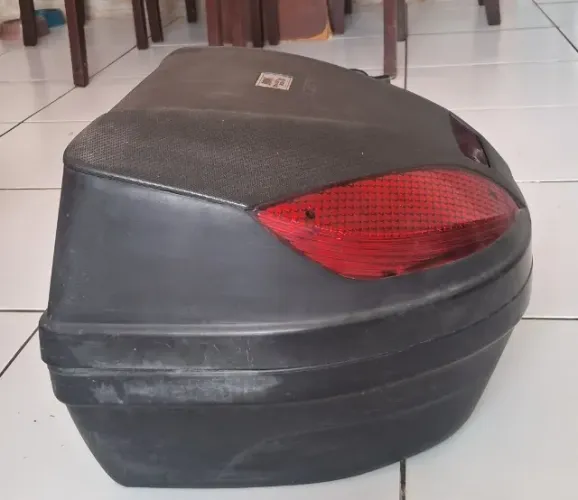 Baú 45l e Bagageiro para Moto.