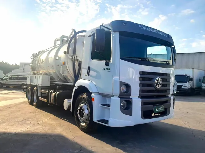 Volkswagen 24.280 2021