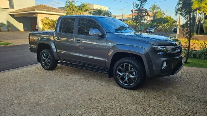 Volkswagen Amarok Highline CD 3.0 4X4 TB Dies. Aut. 2025