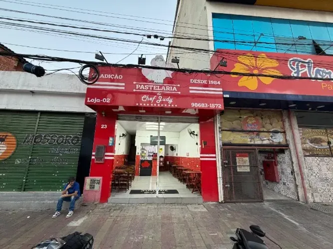 PASSA-SE PONTO COMERCIAL COMPLETO EM BARUERI - FATURAMENTO GARANTIDO.
