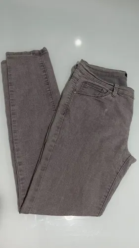 Calça jeans cinza 40