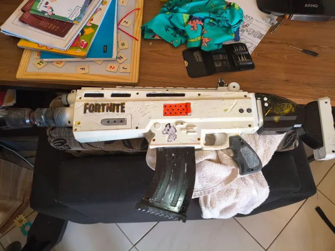 Nerf ar-L linha fortnite,usada aceito trocas ou sugestões 