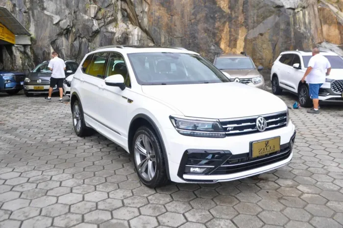 Volkswagen Tiguan Allspac R-line 350 TSI 2.0 4X4 2020