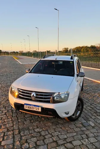 Renault Duster Dynamique 2.0 Hi-flex 16V Mec. 2015