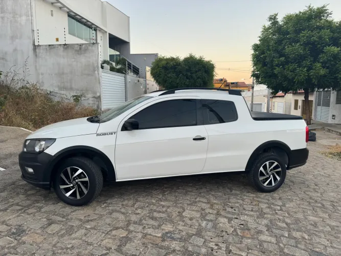 Volkswagen Saveiro Robust 1.6 Total Flex 8V CD 2020