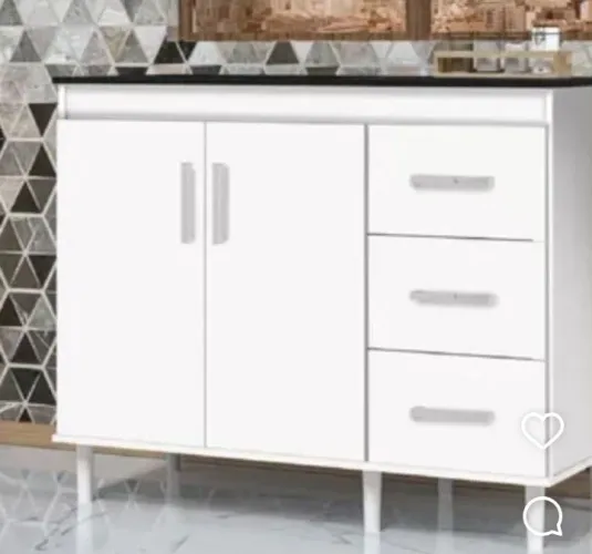 Balcão branco com tampo fechado novo