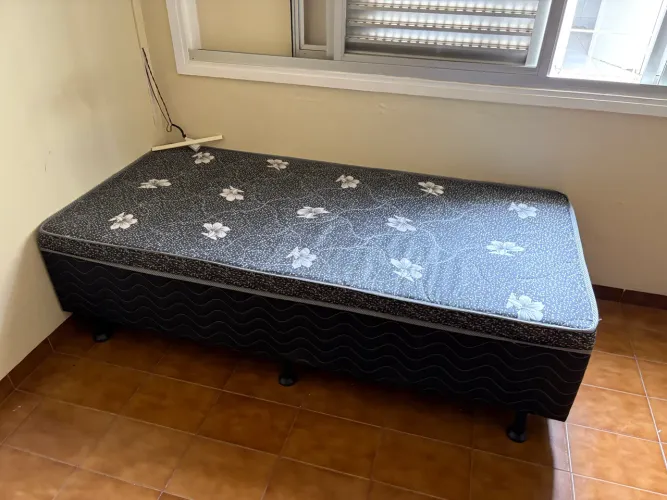 Cama solteiro