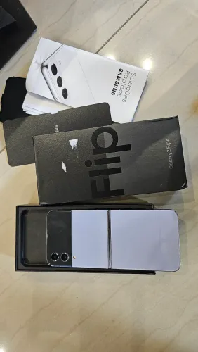 Zflip 4 retirada de peças.