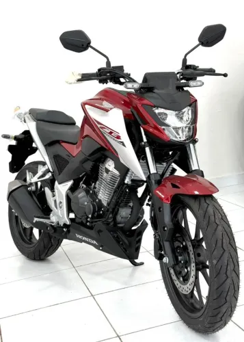 HONDA CB 300F TWISTER ABS 0KM - EMPLACADA - ACEITAMOS FINANCIAMENTO - ACEITAMOS TROCA