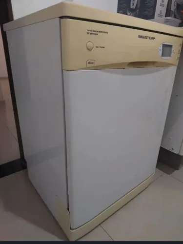 Máquina de lavar louça