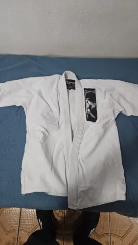 KIMONO JIU JISTU TRAÇADO