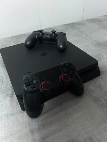 Ps4 slim 400 gb