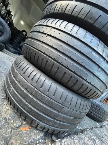 Pneus 205/50/17 Pirelli por 350$ cada seminovos originais instalados