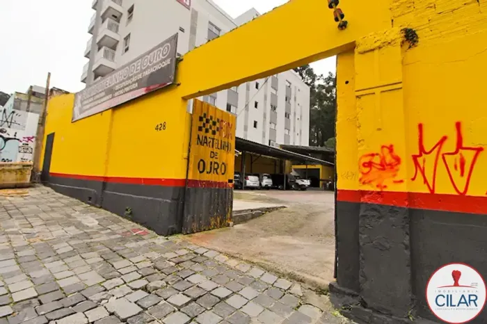 Terreno à venda no bairro São Francisco, Curitiba, PR