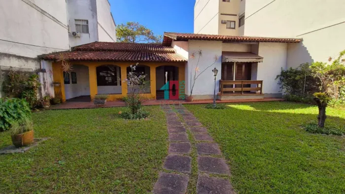 Recreio dos Bandeirantes | Casa de Rua 4 quartos, sendo 2 suites