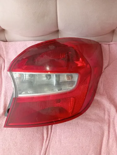 Lanterna Ford Ka Hatch lado direito
