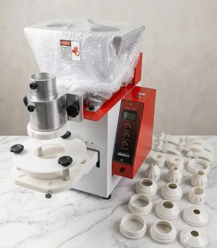 Vendo máquina de salgados e doces compacta print master produz até 6 mil unidades por hora