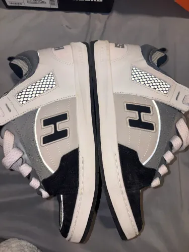 Hocks bold 