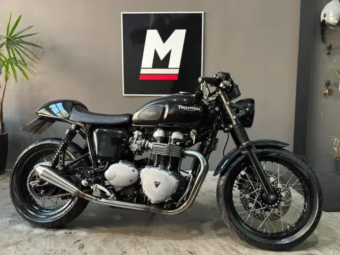 TRIUMPH THRUXTON 2014 25.000km - Baixa km - Super conservada - Revisada