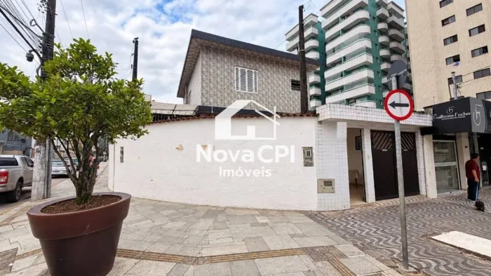 Sobrado à Venda ou Locação no Boqueirão, Praia Grande  3 Quartos e 123m²