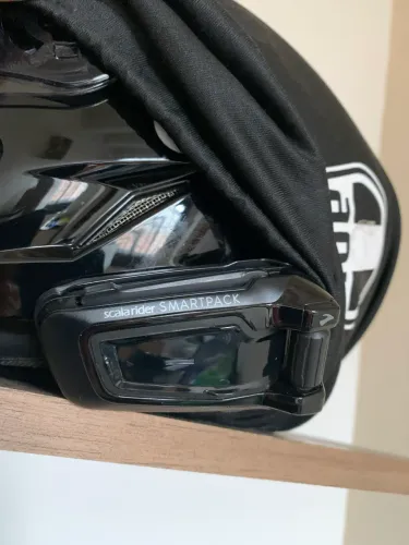 O par! Som e intercomunicador para capacete. Um dos melhores.