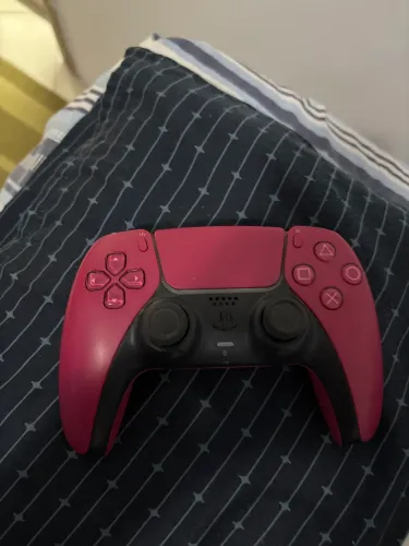 controle de ps5 vermelho(SEM FUNCIONAR)