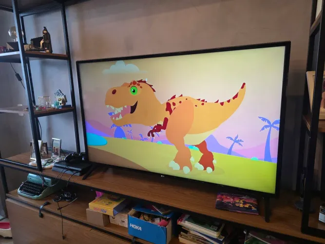 ? Smart TV LG 49?