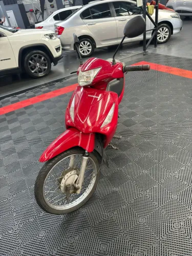 Honda BIZ 125 124 cc 