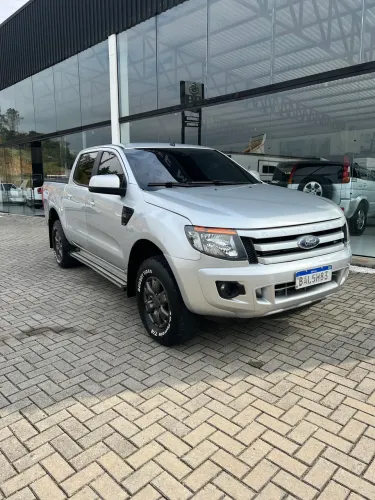 Ford Ranger XLS 3.2 20V 4X4 CD Diesel Aut. 2016